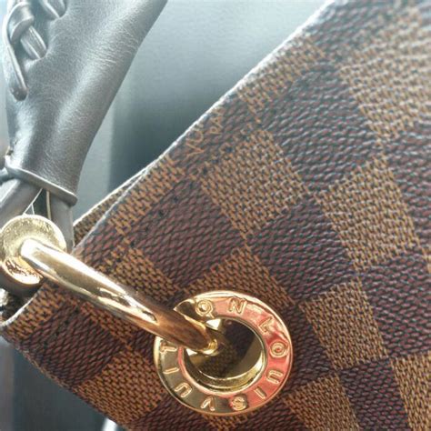 Über 100 Fragen & Antworten im Louis Vuitton 